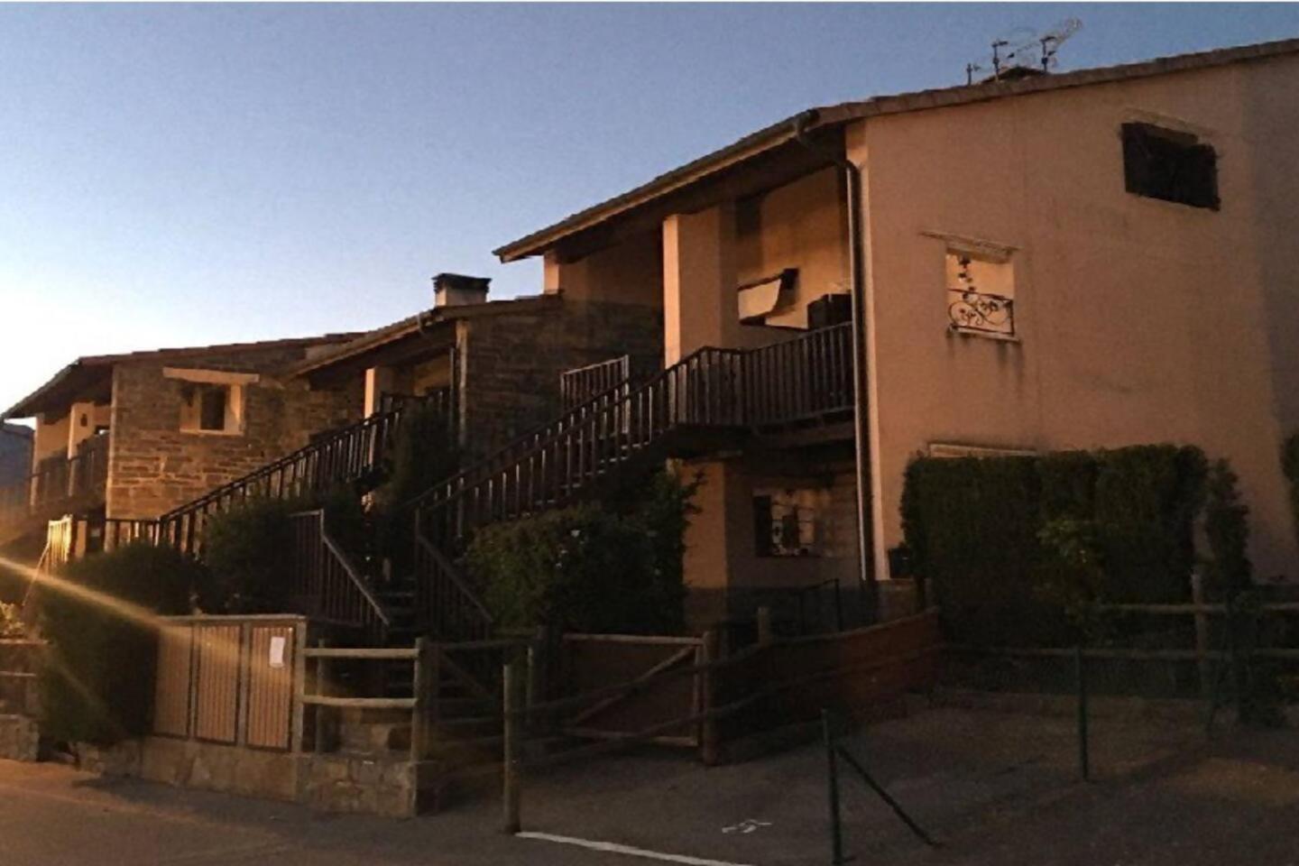 Duplex La Valle Ordesaainsa Laspuña Exteriör bild